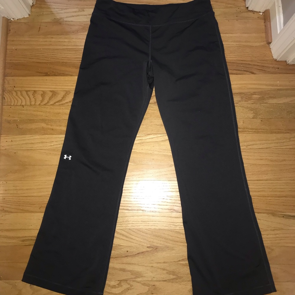 Large Under Armour women’s yoga pants